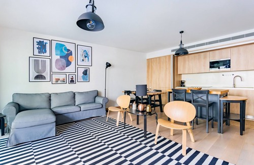 Santo Antonio Apartment | Gelman's Getaway in Lisbon