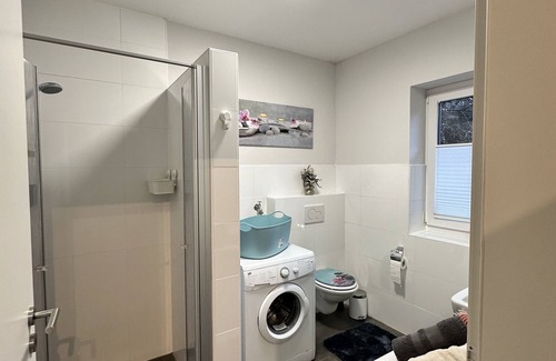 Thulsfeld Apartment | Gemüdliche Fewo, Direkt "Am Stausee" 5 Minuten zum Tier & Freizeitpark Thüle