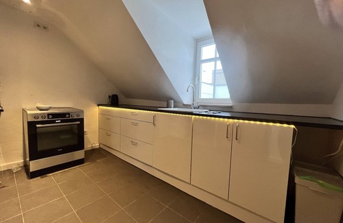 Emmendingen Apartment | Gemütliche 2-zimmer-wohnung, Großer Garten, Zentral Gelegen