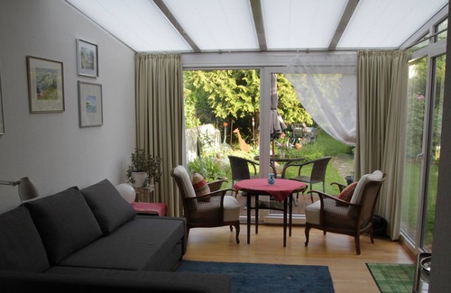 Osnabrueck Apartment | Gemütliche 40qm Wohnung in Ruhiger Lage mit Blick in den Garten