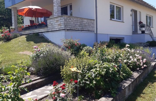 Rauhenebrach Apartment | Gemütliche Dachgeschosswohnung mit eigenem Balkon
