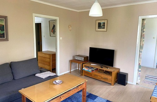 Korsberga Apartment | Gemütliche Ferienwohnung in Småland am Badesee