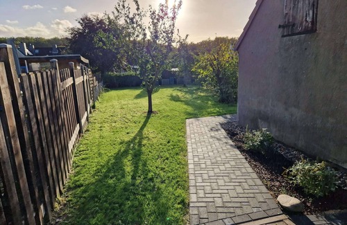 Karlshof/Israelsdorf/Gothmund Apartment | Gemütliche Ferienwohnung in Ruhiger Lage zur Besichtigung von Lübeck und Ostsee