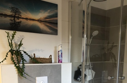 Schmiedeberg Apartment | Gemütliche Fewo 2 im Sonnenhof