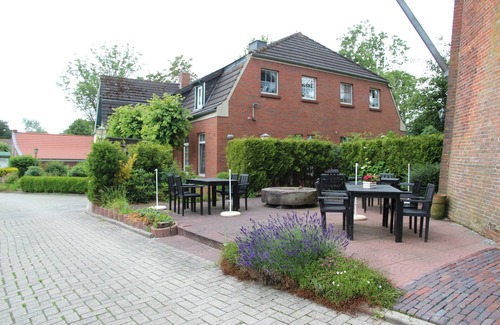 Uttum Apartment | Gemütliche Og-wohnung für 4 Personen im Müllerhaus der Uttumer Mühle