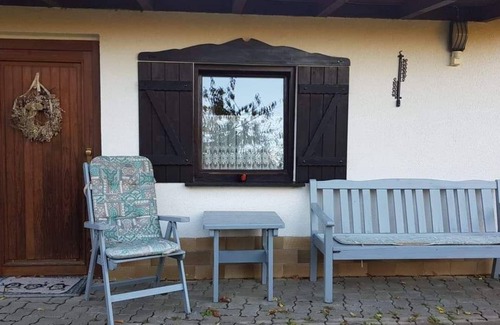 Lichtenberg Apartment | Gemütliches Zimmer mit TV und Kostenfreiem Wlan