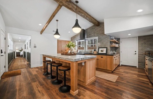 Tahoe Valley Cabin | Gem in South Lake Tahoe Eagle Point
