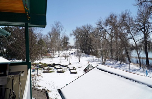 Mead House | Gem of the Lake-2nd Floor Suite-Private Entrance-Lakefront & MT Views-Gorgeous!