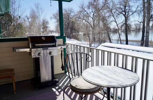 Mead House | Gem of the Lake-2nd Floor Suite-Private Entrance-Lakefront & MT Views-Gorgeous!