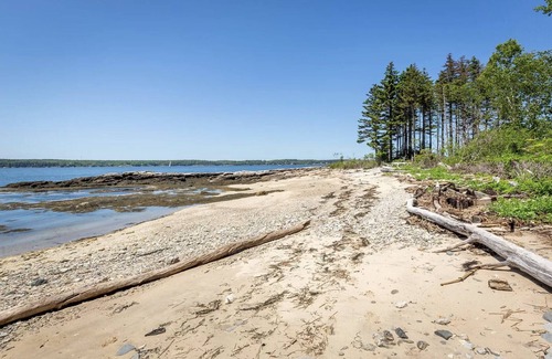 West Southport House | Generational Southport Property w/Private Beach Newly Available for Rent!