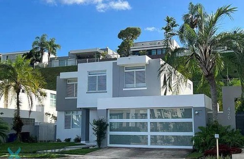 Santa Rosa Apartment | Generous home available