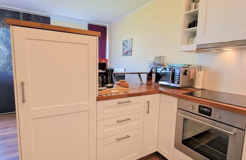 Heiligenhafen Apartment | Generously cut and fully equipped holiday apartment for 4 people (Schl