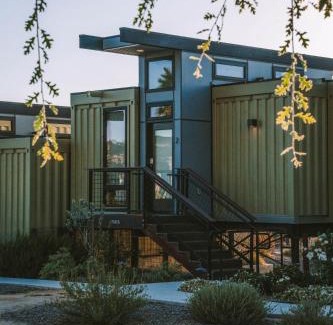 Paso Robles Hotel | Geneseo Inn