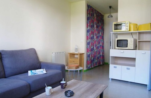 Chamonix City Centre Apartment | Gentiane by Interhome