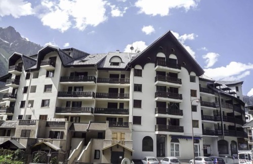 Chamonix City Centre Apartment | Gentiane by Interhome