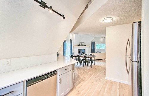 Eatonville House | Geodesic Dome House w/Scenic Views + Hot Tub
