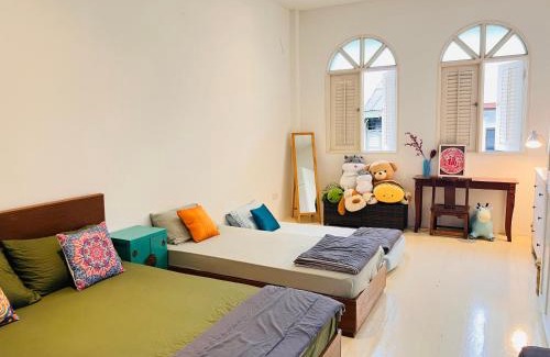 Downtown George Town House | Georgetown Kyash House 23