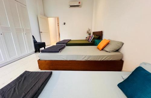 Downtown George Town House | Georgetown Kyash House 23