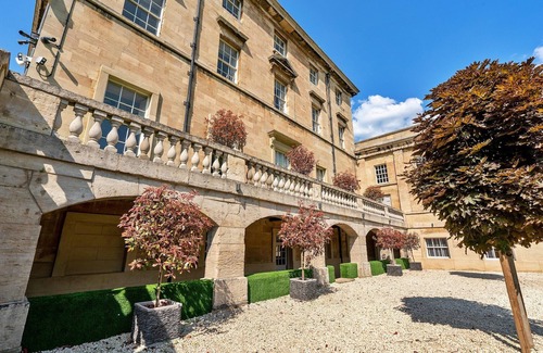 Hickleton House | Georgian Hall in Hickleton with 17-Acre Gardens