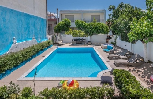 Assos-Lechaio Villa | GEORGIAS PRIVATE PARADISE