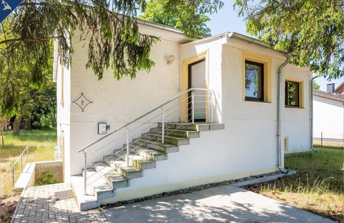 Mellenthin House | Geräumiges Ferienhaus in Ländlicher Idylle mit Stellplatz, Wlan und Terrasse