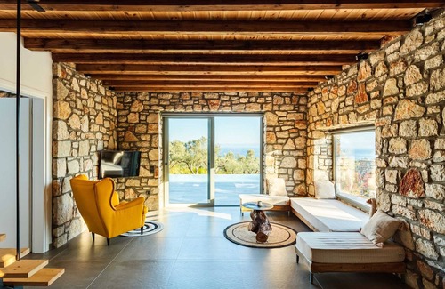 Pylos-Nestoras Villa | Gerakada Luxury Private Pool Villa-Up to 10 guests