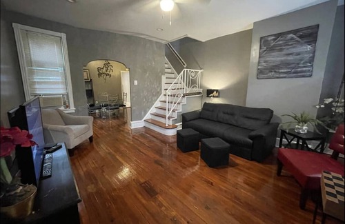 Northwest Philadelphia House | Germantown Gem 2 bd home