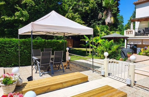 Feugarolles Apartment | Geruime Gîte, Laat u Verrassen in de Lot-et-garonne
