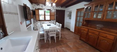 Llanes House | Gestiona2R - Casa con finca en Pendueles al lado de la playa