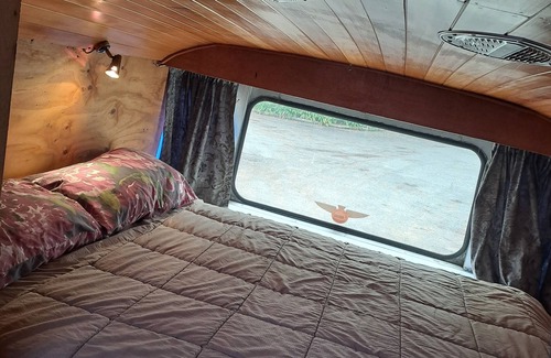 Karapiro House | Get away from it all, relax in a 1971 Bedford bus over looking lake Karapiro