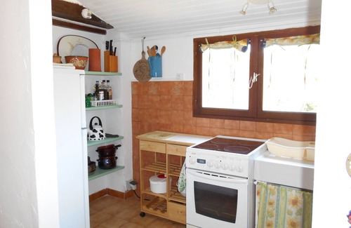 Bize-Minervois Cottage | Get away from it all in this peaceful rural location - close to lively village