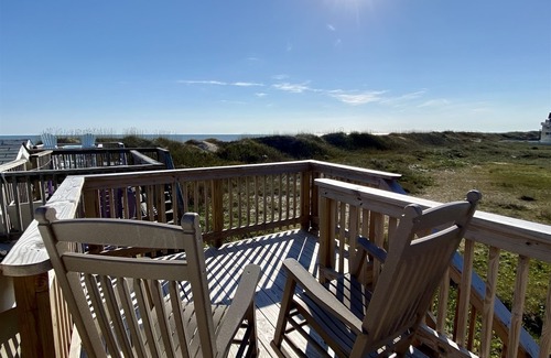 Hatteras Condo | Get hooked on "The Fish House"!