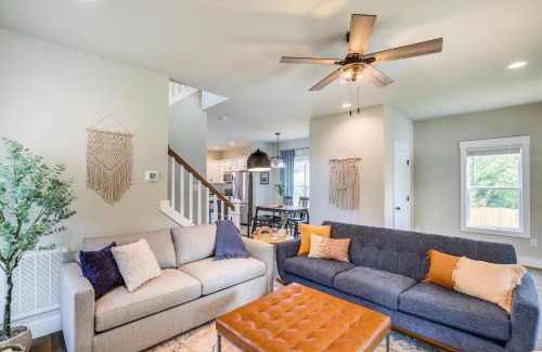 Asheville House | Getaway with Fire Pit 3 Mi to River Arts District!