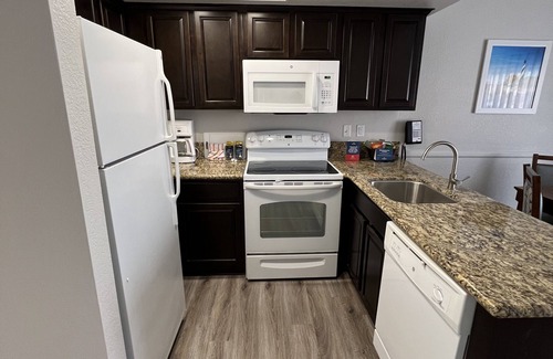 Lake Havasu City Condo | GetAways at Havasu Dunes Resort