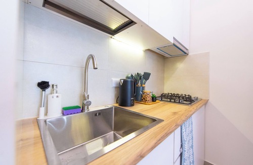 Saburtalo Apartment | GG Home – New Cozy 1BR Apartment in Domus
