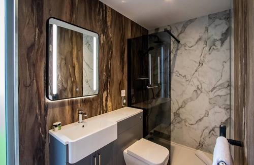 Windermere Cabin | Ghyll Head Woodland pod - a holiday Pod that sleeps 2 with an en-suite