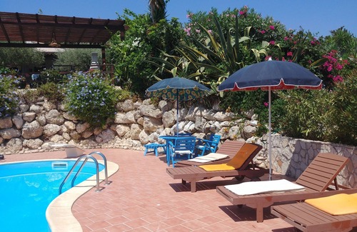 Realmonte Villa | Giallonardomare Villa with pool and stunning sea views