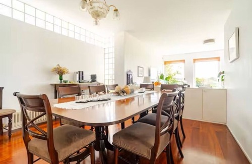 Vila do Conde Villa | Gião house with private pool and large garden. We accept pets.