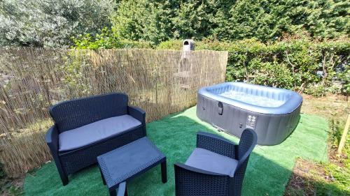 Somma Lombardo House | giardino privato - comodo per Malpensa e Milano - con parcheggio
