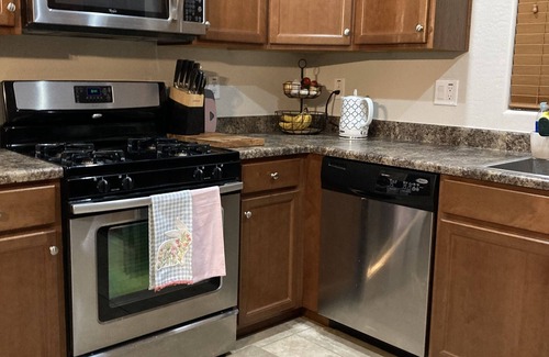 Crossroads House | Gilbert house in a centrally located place. Home is comfortable and stylish.