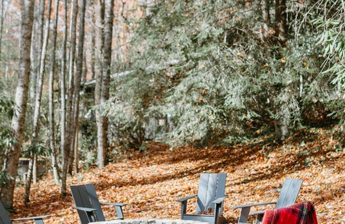 Lake Sequoyah Cabin | Gilmer Lodge - secluded original log cabin, minutes from town!