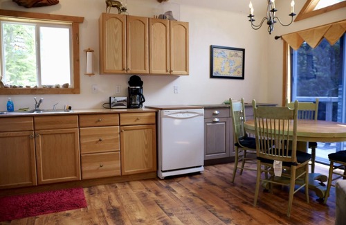 Drummond Island House | Gin Mill on Drummond Island