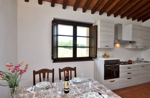 Roccalbegna Apartment | Ginepro, Poderone, Roccalbegna, Grosseto and Maremma