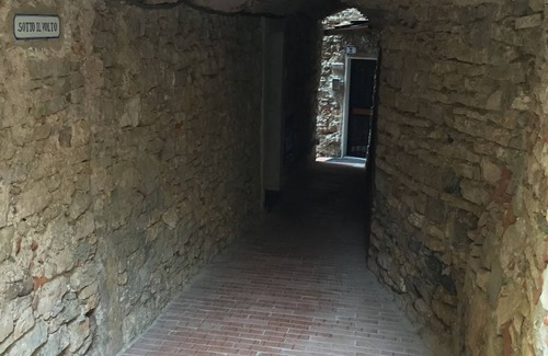 Lerici House | Gio's house, sea view, in the village of La Serra di Lerici