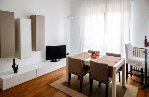 Gioia Apartment | Gioia 131 - Stazione Centrale