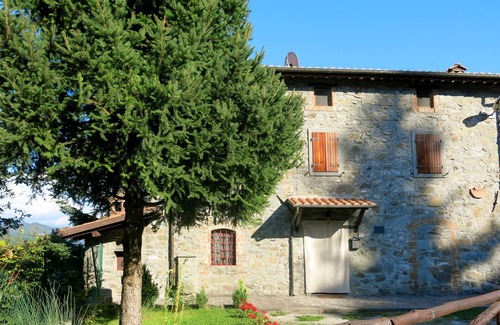 Piazza al Serchio House | Girasole (PZI130) by Interhome
