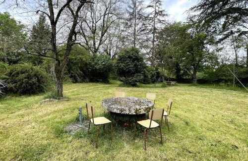Naussac House | Gite à la campagne - Rouergue-Lot-Aveyron