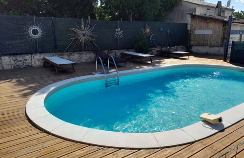Barzan Cottage | Gîte, 2 bedrooms, shared pool and spa, private garden and parking. 10 min beach