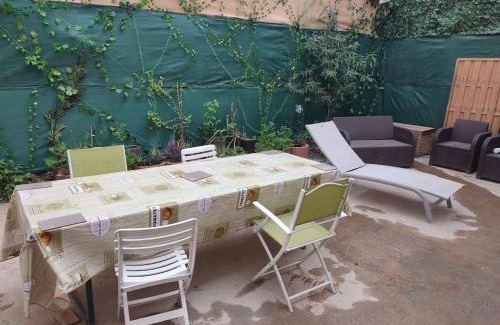 Weyer Apartment | Gite 2 chambres avec cours