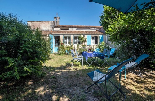 Beaugeay House | GITE 4 persons near MARAIS DE BROUAGE and hiking trails